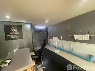 For rent retail Space in Pak Kret, Nonthaburi