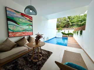 Casa adosada en venta de 2 habitaciones en Bang Lamung, Chonburi