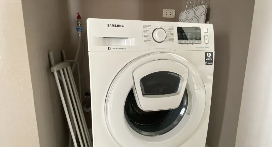 For rent 2 bed condo in Watthana, Bangkok