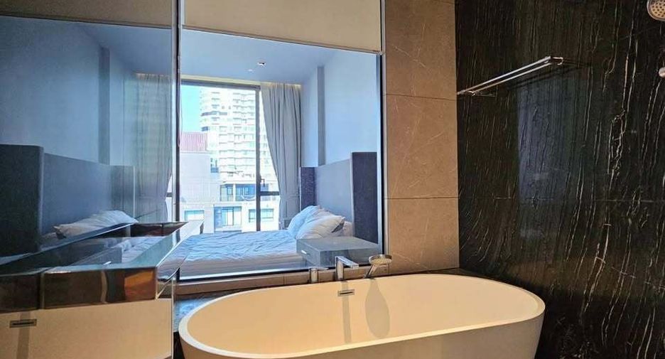 For sale 1 bed condo in Watthana, Bangkok