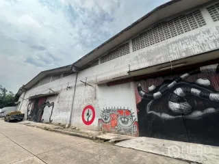 出租 仓库 在 Khlong Toei, 曼谷
