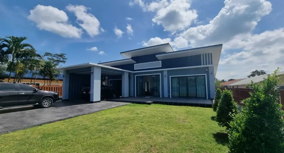 For sale 3 Beds house in Thalang, Phuket