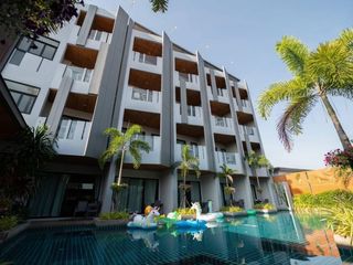 For sale 20 bed retail Space in Hua Hin, Prachuap Khiri Khan