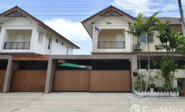 For sale 3 bed house in Ban Pho, Chachoengsao