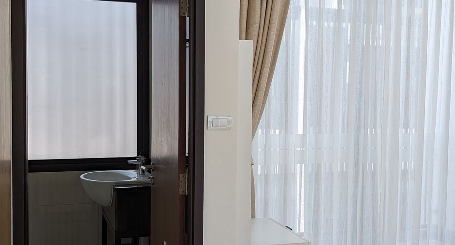 For sale 3 bed townhouse in Thalang, Phuket