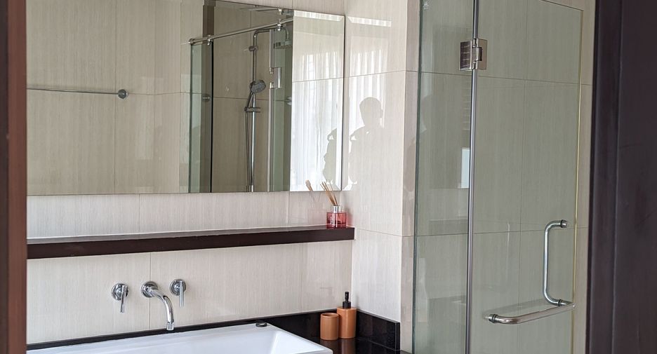 For sale 3 bed townhouse in Thalang, Phuket