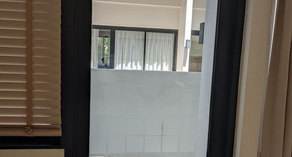 For sale 3 bed townhouse in Thalang, Phuket