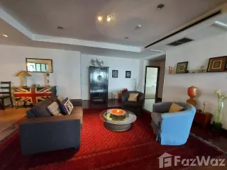 For rent 3 bed condo in Yan Nawa, Bangkok