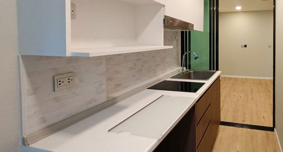 For sale 1 Beds condo in Lat Phrao, Bangkok