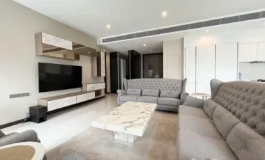 For rent 3 bed condo in Khlong Toei, Bangkok