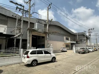 For rent warehouse in Mueang Samut Prakan, Samut Prakan
