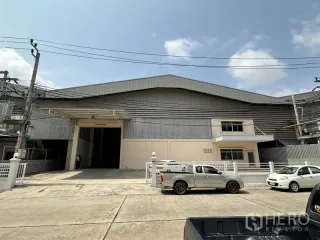 For rent warehouse in Mueang Samut Prakan, Samut Prakan
