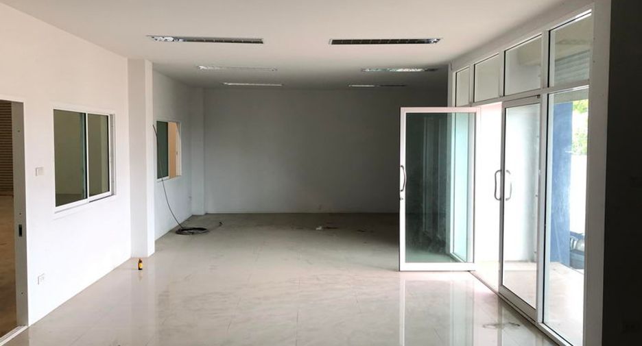 For rent and for sale warehouse in Bang Sao Thong, Samut Prakan