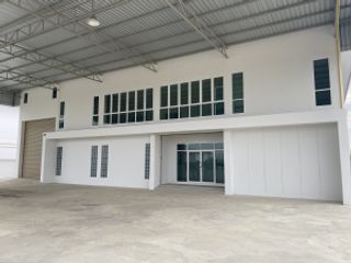 For rent and for sale warehouse in Bang Sao Thong, Samut Prakan