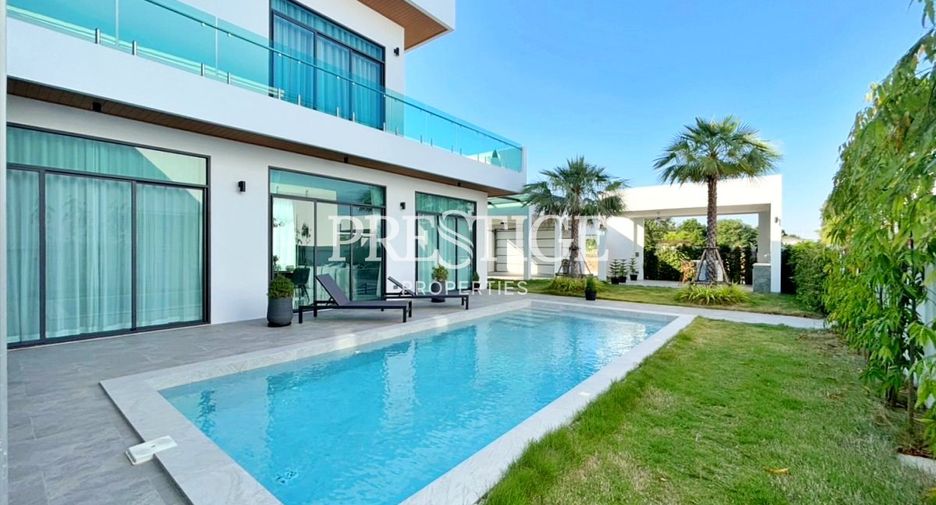 Casa en venta de 4 habitaciones en Bang Lamung, Chonburi