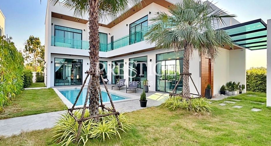 Casa en venta de 4 habitaciones en Bang Lamung, Chonburi