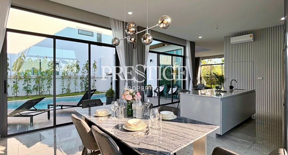 Casa en venta de 4 habitaciones en Bang Lamung, Chonburi