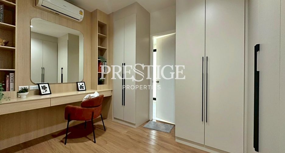 For sale 4 bedrooms house in Sattahip, Chonburi