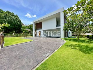 Продажа 4 спальни дом в Na Jomtien, Паттайя