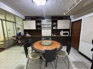For sale 10 bed townhouse in Khlong Toei, Bangkok