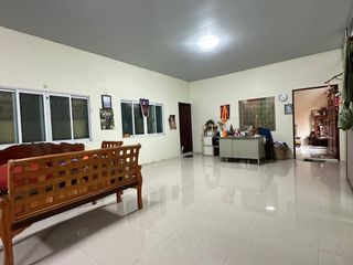 For sale 7 Beds house in Chom Thong, Bangkok