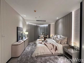 For sale 3 bed condo in Dusit, Bangkok