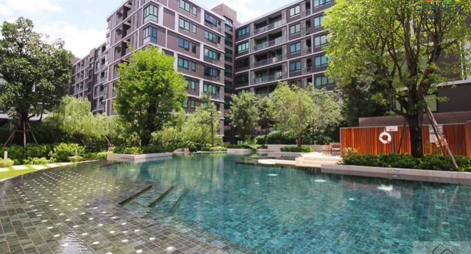 For sale 2 Beds condo in Lat Phrao, Bangkok