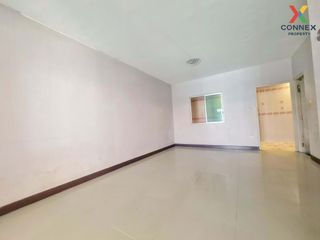 For sale 3 bed townhouse in Thanyaburi, Pathum Thani