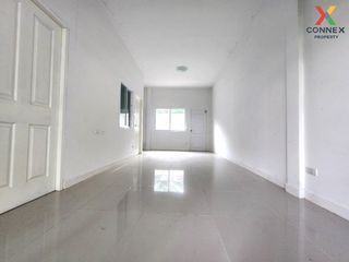For sale 2 bed townhouse in Ban Bueng, Chonburi