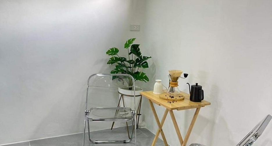 For sale 4 Beds townhouse in Mueang Nonthaburi, Nonthaburi
