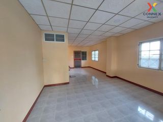 For sale 2 Beds townhouse in Lam Luk Ka, Pathum Thani