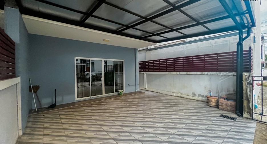 For sale 3 Beds townhouse in Sai Noi, Nonthaburi