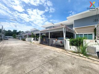 For sale 2 bed townhouse in Ban Bueng, Chonburi