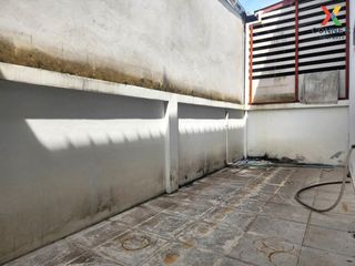 For sale 2 bed townhouse in Ban Bueng, Chonburi