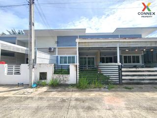 For sale 2 bed townhouse in Ban Bueng, Chonburi