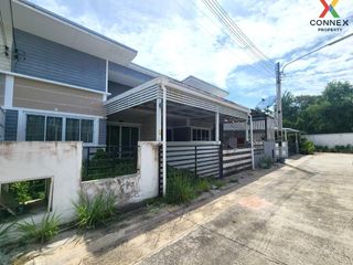 For sale 2 bed townhouse in Ban Bueng, Chonburi