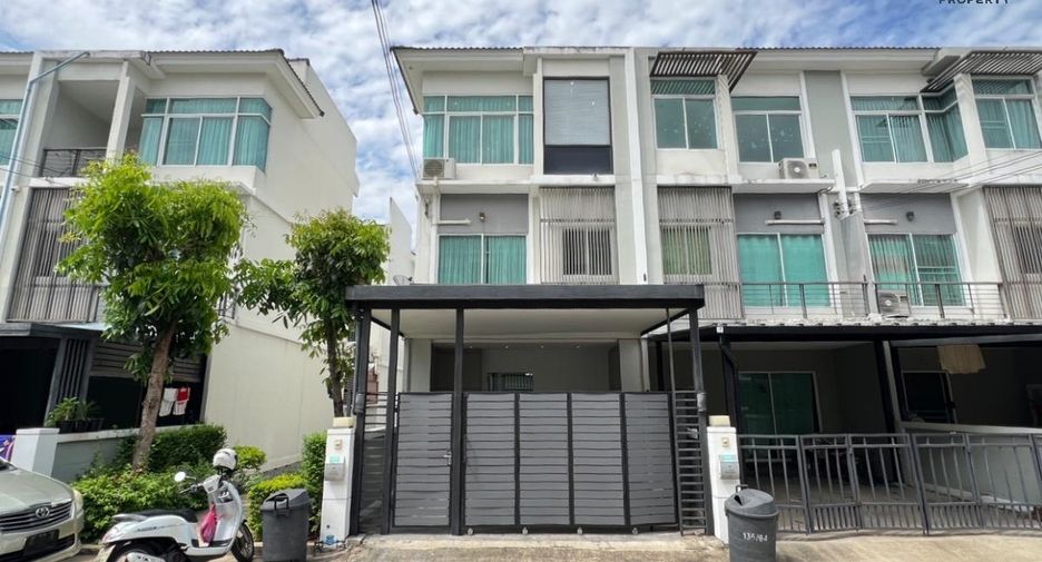 For sale 3 Beds townhouse in Mueang Nonthaburi, Nonthaburi