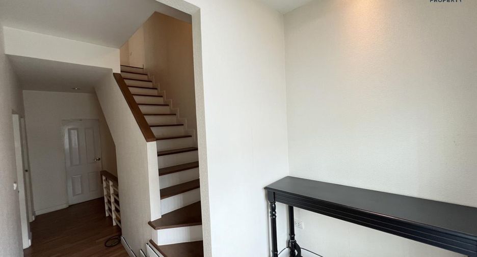 For sale 3 Beds townhouse in Mueang Nonthaburi, Nonthaburi