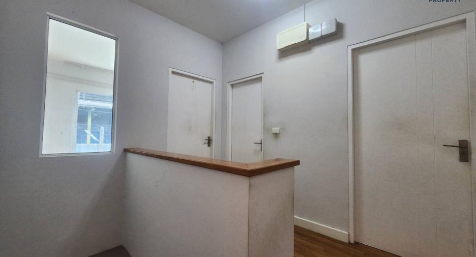 For sale 5 Beds townhouse in Mueang Nonthaburi, Nonthaburi