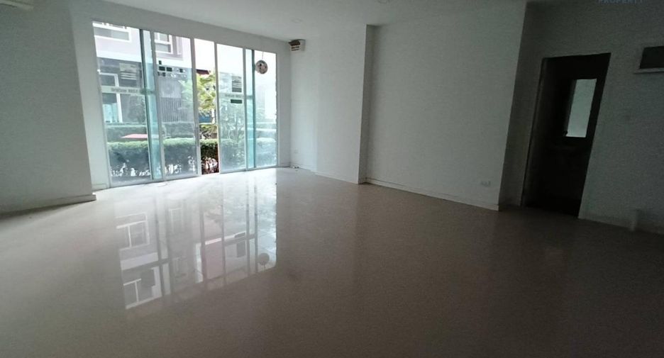 For sale 1 Beds condo in Don Mueang, Bangkok