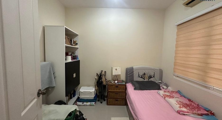 For sale 4 Beds townhouse in Mueang Nonthaburi, Nonthaburi