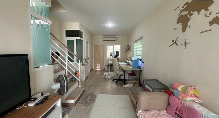 For sale 4 Beds townhouse in Mueang Nonthaburi, Nonthaburi