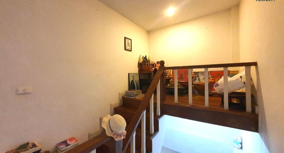 For sale 4 Beds townhouse in Mueang Nonthaburi, Nonthaburi