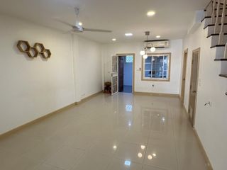 For sale 3 bed townhouse in Rat Burana, Bangkok
