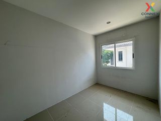 For sale 3 bed townhouse in Sam Khok, Pathum Thani