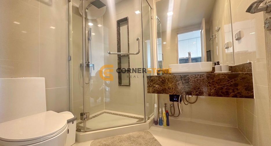 For rent and for sale 1 bed condo in Pratumnak, Pattaya
