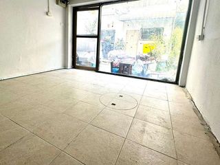For rent retail Space in Khlong Toei, Bangkok