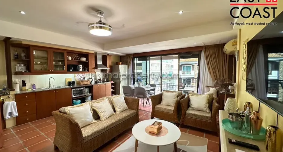 Casa en venta de 5 habitaciones en Bang Lamung, Chonburi