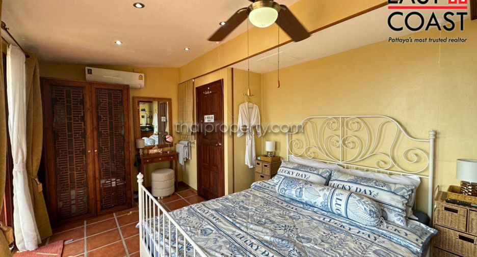 For sale 5 bedrooms house in Bang Lamung, Chonburi