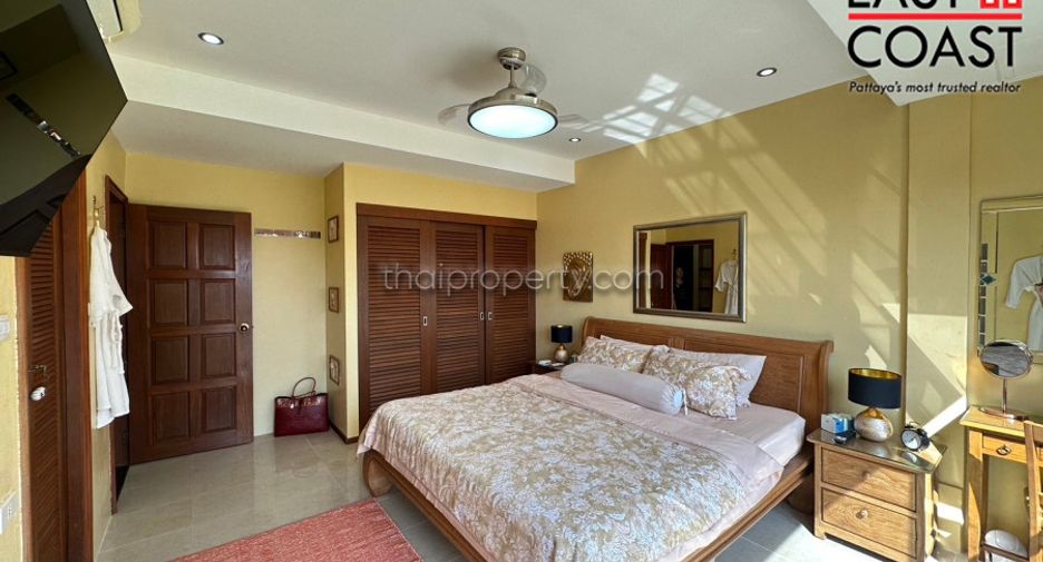 For sale 5 bedrooms house in Bang Lamung, Chonburi